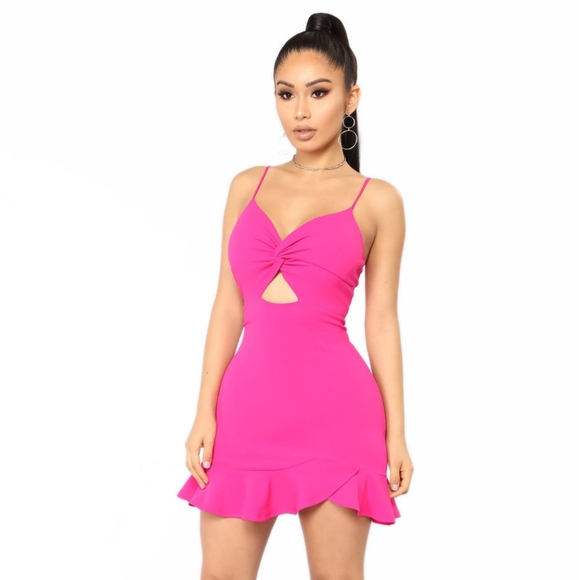 Fashion Nova Dresses & Skirts - Pretty in pink Barbie like dress